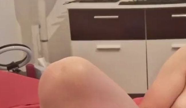 Download: Swissapple - Versohl mir meinen Arsch