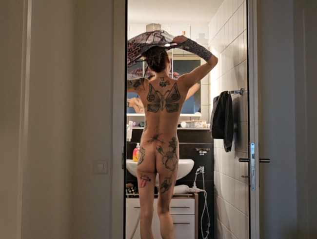 Download: Sydney_Schmid - Kommst du mit? Lass uns ein bad nehmen!