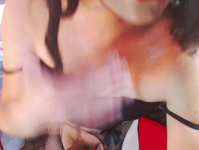 Download: TRINY_TS - Ich möchte deine nassen Lippen auf meinem heißen harten Schwanz spüren (kein Ton)