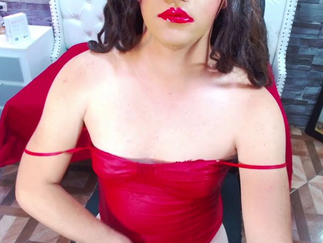 Download: TRINY_TS - Der Schwimmer macht mich sehr geil und nass