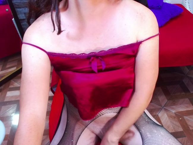 Download: TRINY_TS - Spiele mit meinem harten Penis und stoße hart zu (kein Ton)