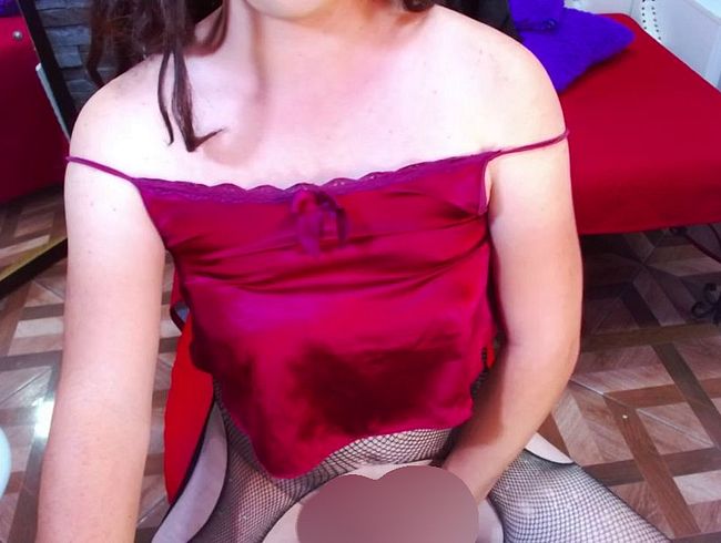 Download: TRINY_TS - Spiele mit meinem harten Penis und stoße hart zu (kein Ton)