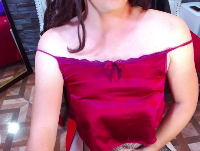 Download: TRINY_TS - Mein Fußballtrainer macht mich richtig an. (kein Ton)