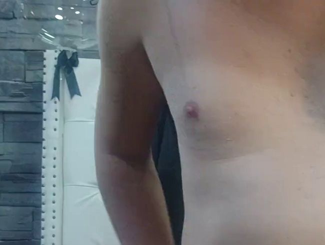 Download: TRINY_TS - Mein heißer Samen in deinem Mund und du schluckst ihn komplett für mich.