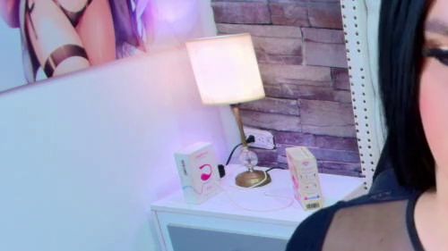 Download: TRINY_TS - Du versuchst, mein Kind zu kontrollieren und deine Tiefe und Tiefe zu kontrollieren.