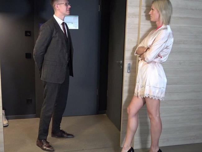 Download: TS_Lady_KimWagner - Schlechte Bewertung oder Hinhalten???