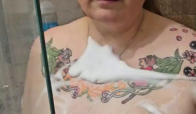 Download: TamaRubens - Nach der Flaschensauerei... duschen