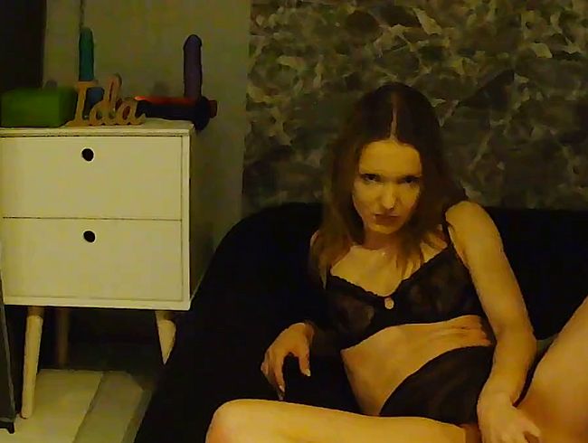 Download: Teen-Ida - OOOOMG jetzt mußte mein dDoppeld.... solo hinhalten!!!!