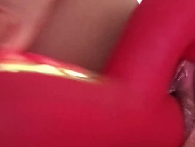 Download: Thai-Darika - G-Punkt Vibrator verwöhnt das erste mal eine Thai Pussy