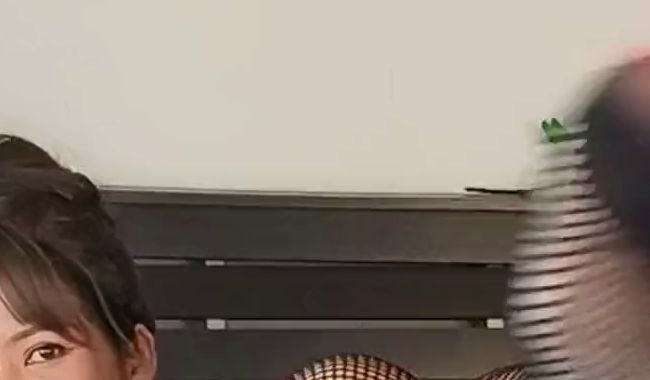 Download: Thai-Darika - Anprobe meiner neuen Dessous ,Stockings und Pumps!