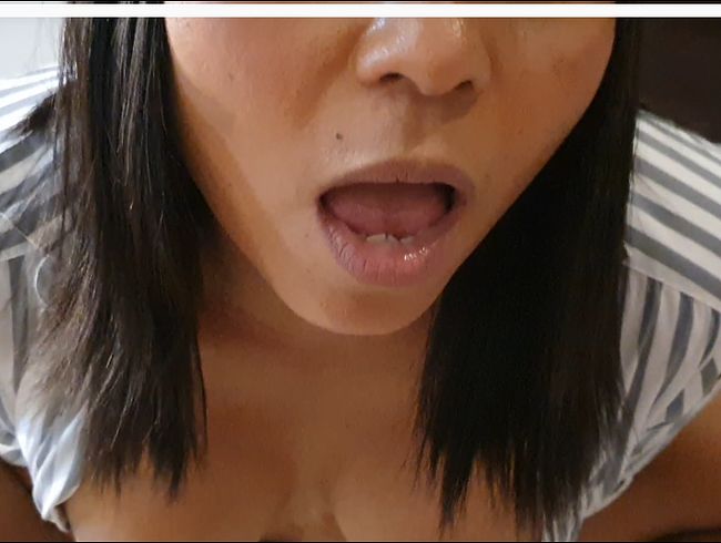 Download: ThaiJoy - Lollipopp Schwanz Lutscherin