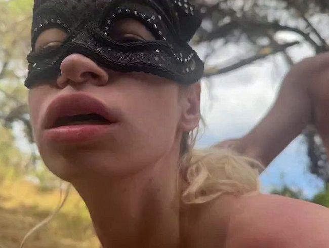 Download: TheTwoAgents - Fick am Straßenrand mit einer 21-jährigen rumänischen Schlampe in Kroatien