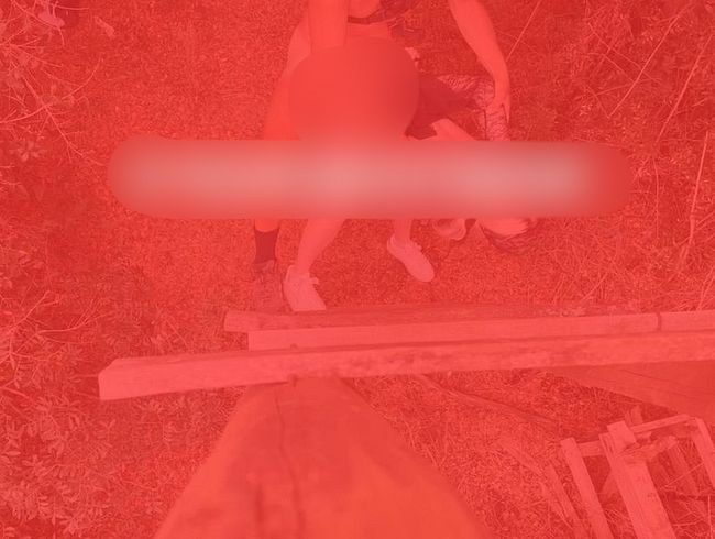 Download: TheTwoAgents - Waldfick mit rumänischem Mädchen am Strand i