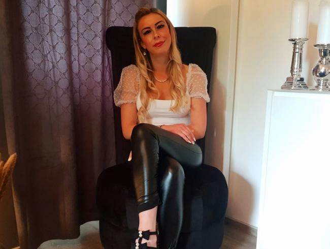 Download: TiffanyWet - Mein Vorstellungsvideo!!! Das Geheimnis Tiffany Wet !!