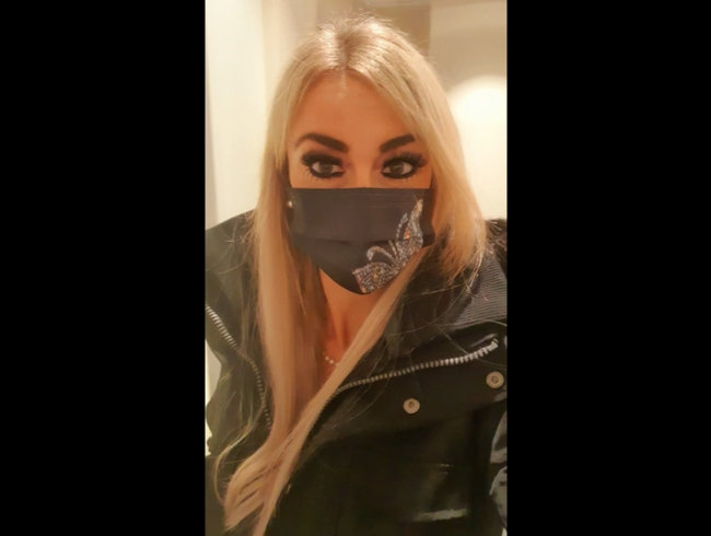 Download: TiffanyWet - PUBLIC SB !!! GEILER ORGASMUS IM KAUFHAUS !!!