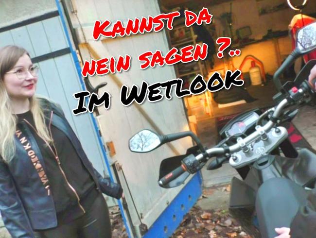 Download: TinyEmily - Kannst du da nein sagen ? geiler Fick ohne Gummi Hier und Jetzt !!!