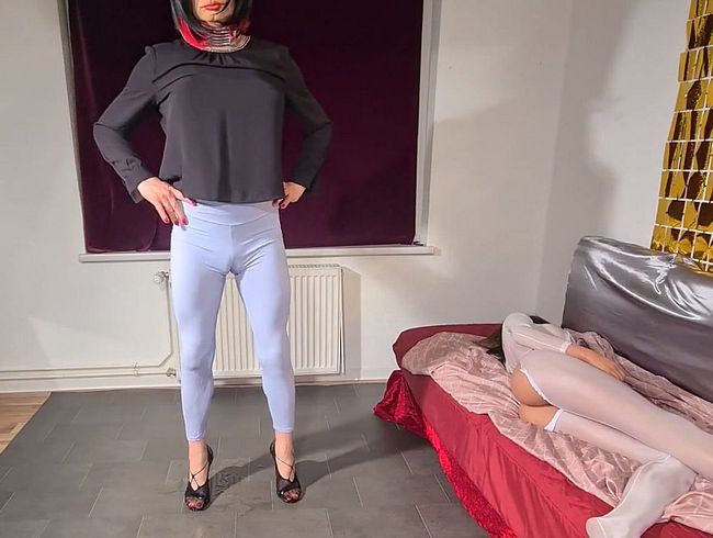 Download: TransHans - User Wunschvideo: In die Leggings gepisst