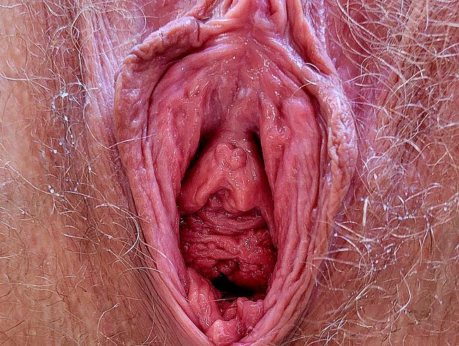 Download: Unshaved_Queen - Gefingert bis es tropft und spritzt