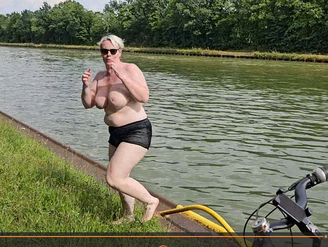 Download: UserBitch - Chillen am Mittellandkanal und oben ohne schwimmen