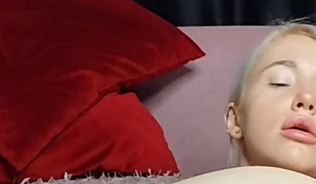 Download: Valencia_Wild - Analfinger + Dildo