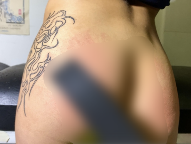 Download: VelvetLiquid - HUGE SPANKING mit Ihrem LEATHER BELT