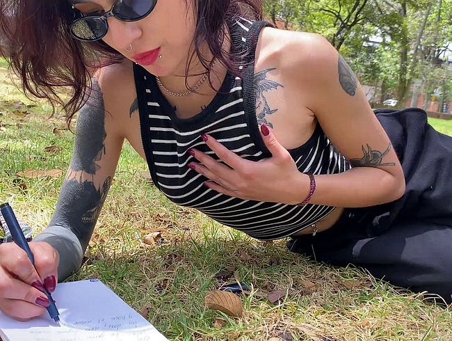 Download: VelvetLiquid - Ich werde geil, wenn ich einen HEISSEN BRIEF an einen USER schreibe