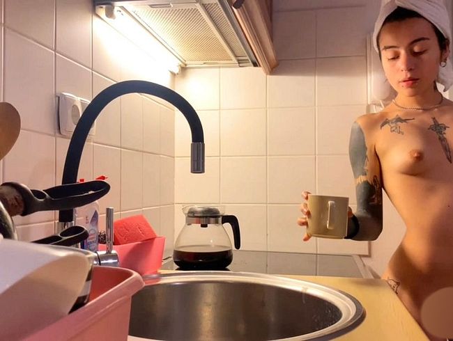 Download: VelvetLiquid - Ich werde NACKT in der KÜCHE auf dich warten....