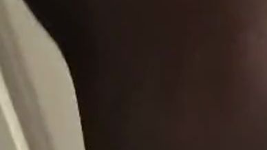 Download: VelvetVixen509 - Nylonstrumpfhose in verführerischer Bewegung ???