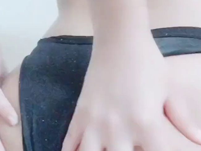 Download: Venus_Momochi - Mit so einem Arsch sollte man mir jeden Tag den Hintern versohlen! (Kein Ton)