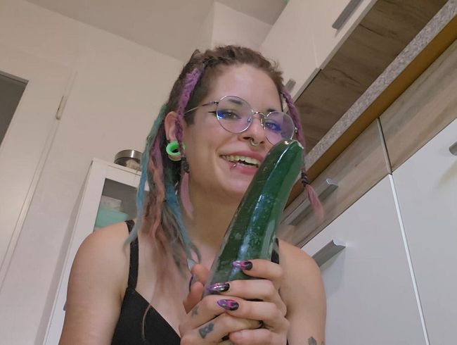 Download: ViGothFox - Jugend forscht 2.0 | Zucchini-Challenge – Toy ade, Grenzen getestet!