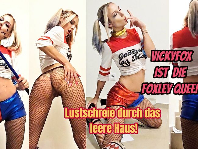 Download: Vicky-Fox - #Halloween Edition #FoxleyQueen 