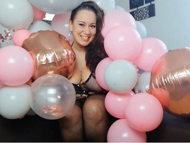 Download: Vivien-Molinas - BALLON-RODEO... WENN DIE BALLONGIRLANDE ZUM RODEO EINLÄDT