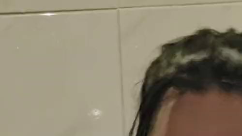 Download: Wallentinafreak - Einschäumen in der Badewanne