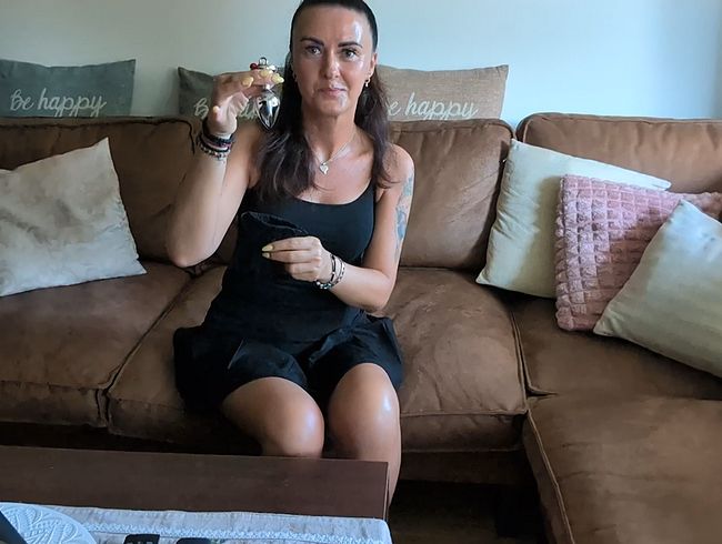 Download: Wet_lana - Mein Ex durfte das nie ! Ich dehne meinen Po mit einem AnalPlug