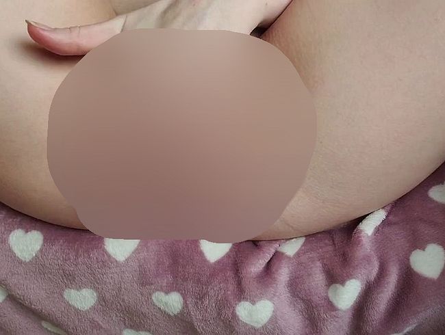 Download: WildRedFoxy - Saftige Pussy bis zum Orgasmus fingern