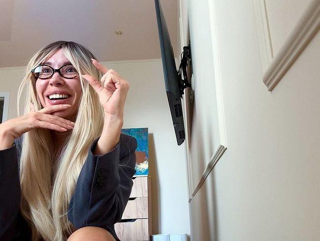 Download: WissKris - Ich lache und demütige deinen kleinen Schwanz