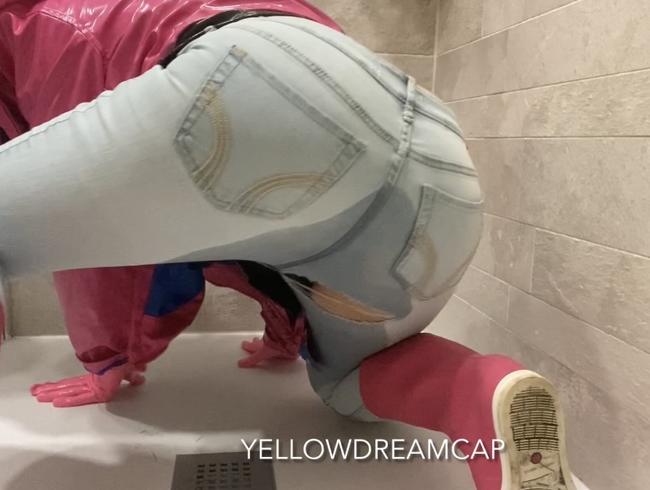 Download: Yellowdreamcap - Ich bepisse meine Jeans und meine Gummistiefelchen. Lust mir zu zu schauen