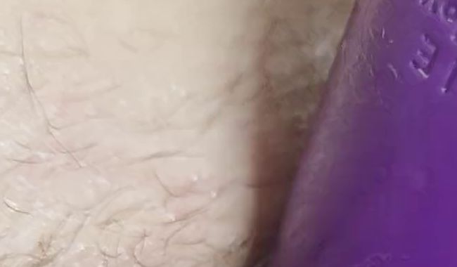 Download: Yulyvee - Sieh mir zu wie ich mich komplett verwöhne Teil 3