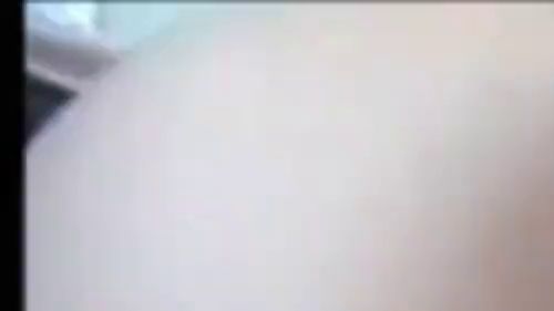 Download: Zickenpussy - Zickenpussy explodiert auf schwarzem Monster und spritzt richtig ab super geiles Video