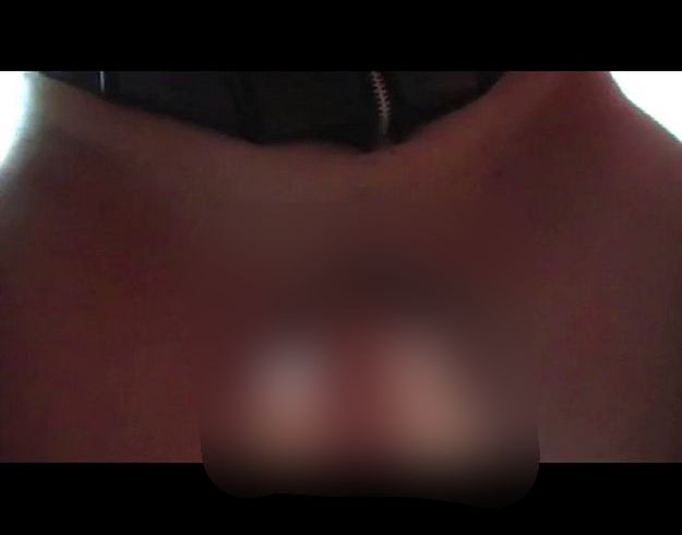 Download: Zickenpussy - Zickenpussy fickt zum ersten mal einen Monsterdildo und hat keine Chance IV