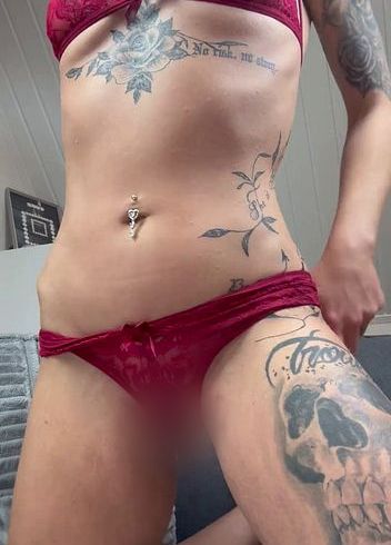 Download: ZoeyLinn772 - Ich besorg es mir hart für dich mit meinem Dildo und Plaq im Arsch