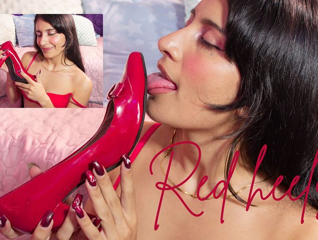 Download: alesaRicy - Ich probiere meine roten High Heels an *Erotische Latina*