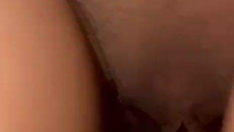 Download: alexateen0 - Ich habe gepinkelt, ich habe mich beim Pinkeln und Ausziehen gefilmt, Teil 2