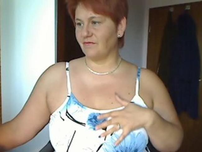 Download: annadevot - Annadevot - Muschi rasiert und selbst befriedigt