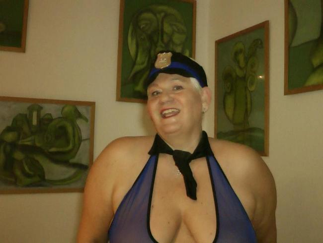 Download: annadevot - Annadevot - Dildofick im neuen Karnevalskostüm