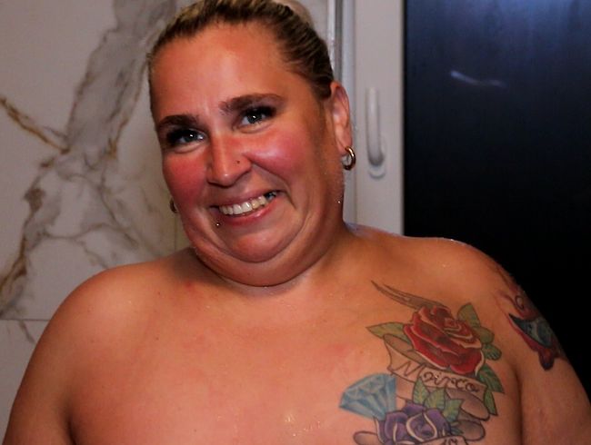 Download: badgirl1983 - Ich habe mich piercen lassen