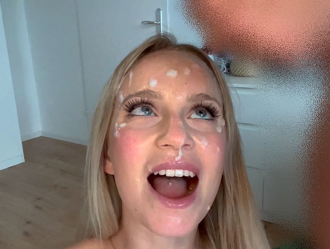 Download: baebaezoe - Blowjob + 4x Gesichtsbesamung hintereinander! :o
