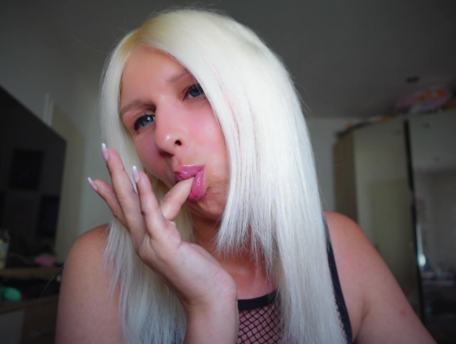 Download: barbiplaymate - Versaute Lippen