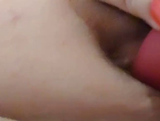 Download: bbw_93 - Neuer Vibrator bringt meine Pussy zum explodieren.
