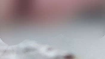 Download: bi-erotic - squirten geil nass alleine im Hotel wenn kein Schwanz da ist muss der Dildo her